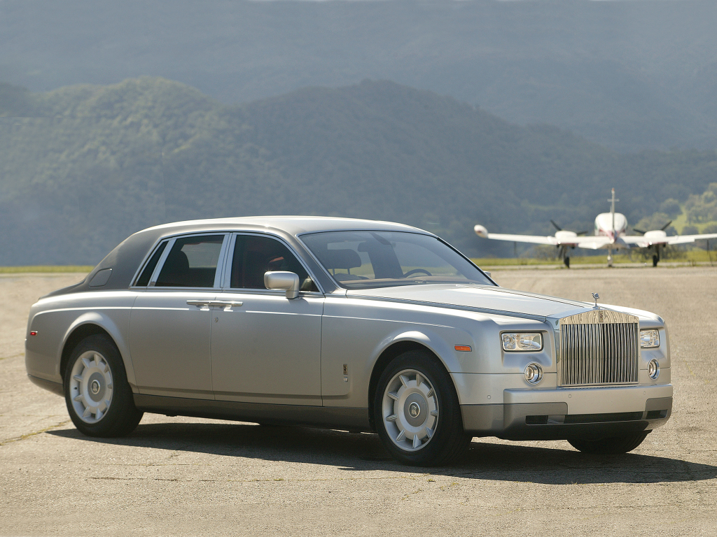 Rolls Royce Phantom // Имперский стиль